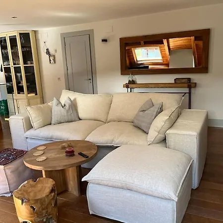 Duplex Con Encanto En Y Guarda Esquies Appartement