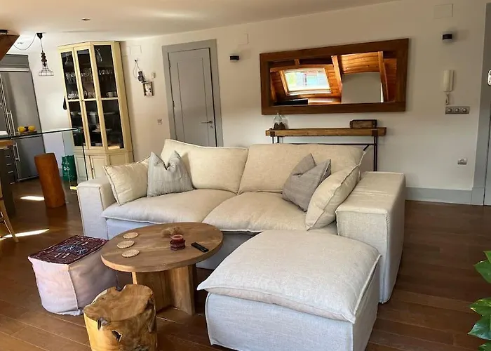 Duplex Con Encanto En Y Guarda Esquies アパート